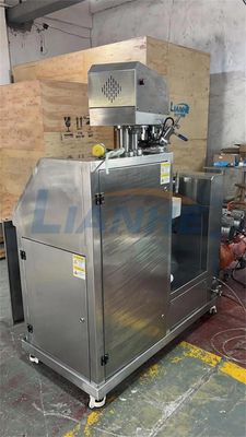 Carro armato d'emulsione dell'emulsionante di vuoto dell'omogeneizzatore del miscelatore 5L 10L del riscaldamento dell'alto laboratorio del taglio