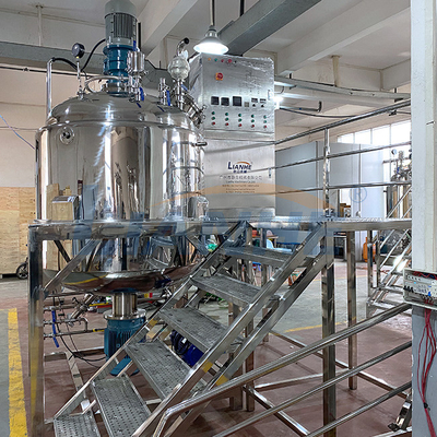 1000L ha riparato il reattore cosmetico dell'alto del taglio di vuoto dell'emulsionante riscaldamento del miscelatore