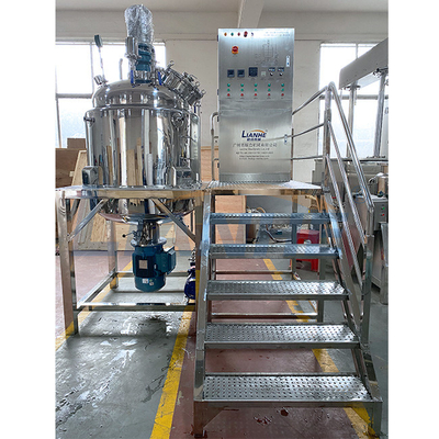 Grande carro armato facciale del reattore di Skincare del miscelatore dell'emulsionante di vuoto di capacità 6000L con il riscaldamento