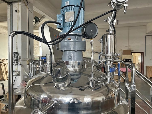 il miscelatore dell'emulsionante di vuoto 300L ha personalizzato il carro armato mescolantesi e di riscaldamento con il flussometro