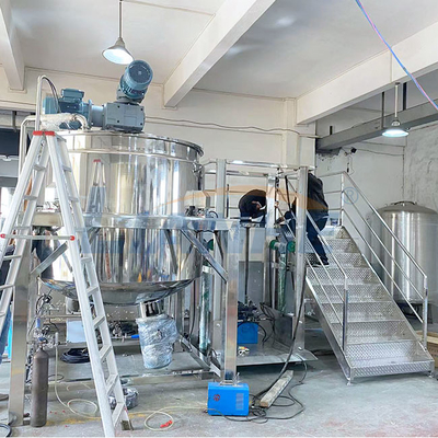 Alto miscelatore crema 3000L del balsamo dello sciampo dell'emulsionante del taglio SUS316 con il rivestimento 2
