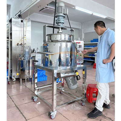 Il miscelatore alto di riscaldamento elettrico 100L 3 dell'emulsionante del taglio mette a strati l'acciaio inossidabile